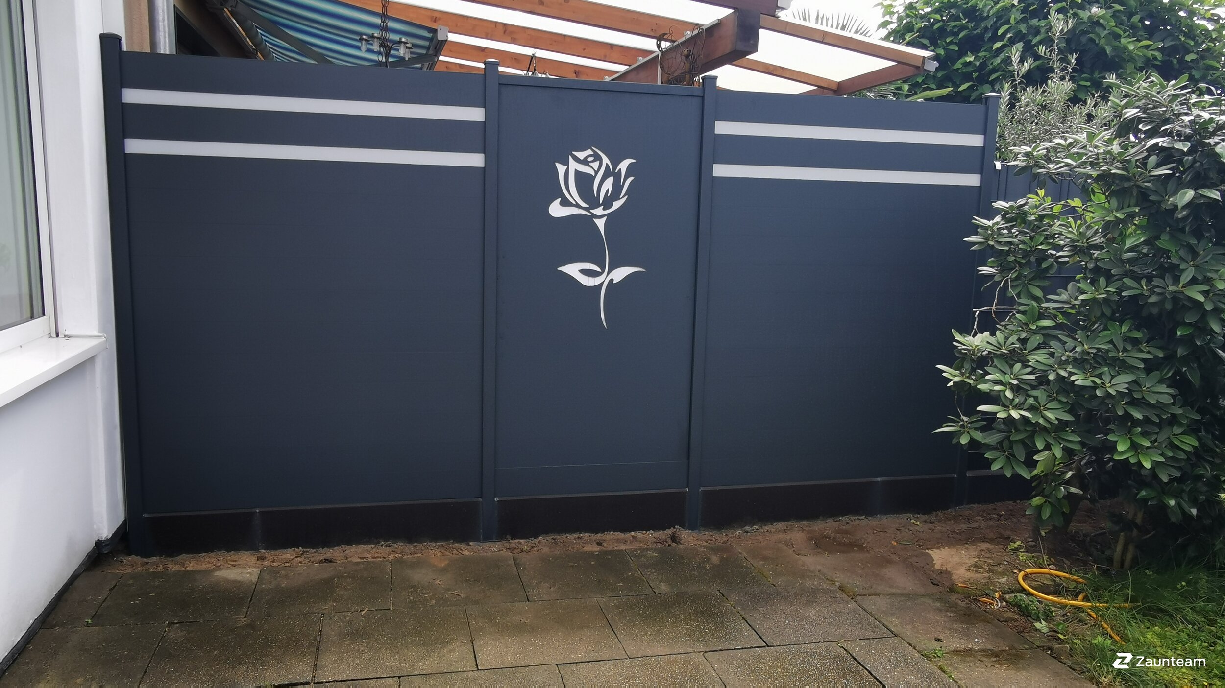 Aluminium Sichtschutz aus dem 2021 in 40789 Monheim am Rhein Deutschland von Franchise AG.