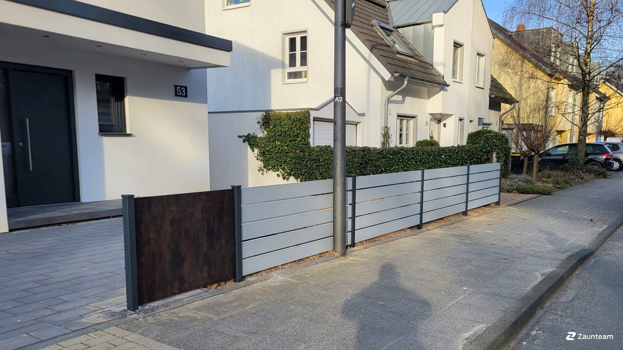 Aluminium Sichtschutz aus dem 2023 in 42113 Wuppertal Deutschland von Franchise AG.