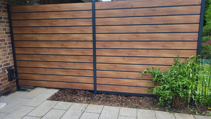 Protection brise-vue en aluminium de 2023 à 51375 Leverkusen Allemagne de Franchise AG.