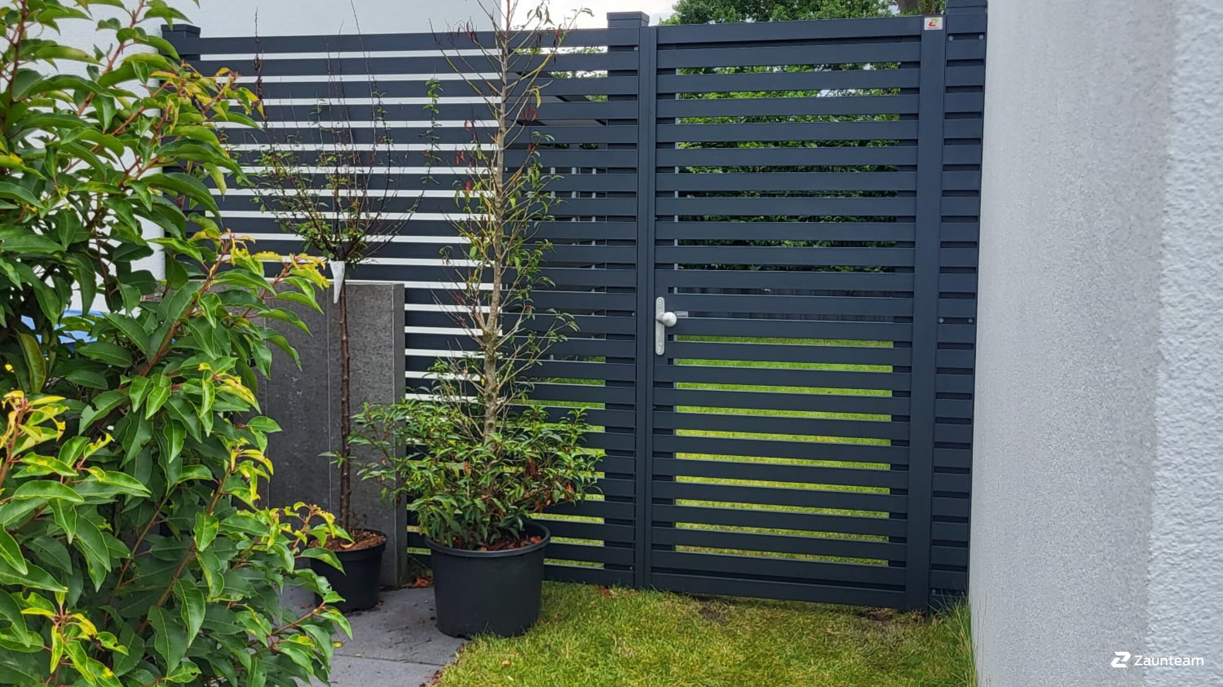 Aluzaun aus dem 2024 in 50996 Köln Deutschland von Franchise AG.