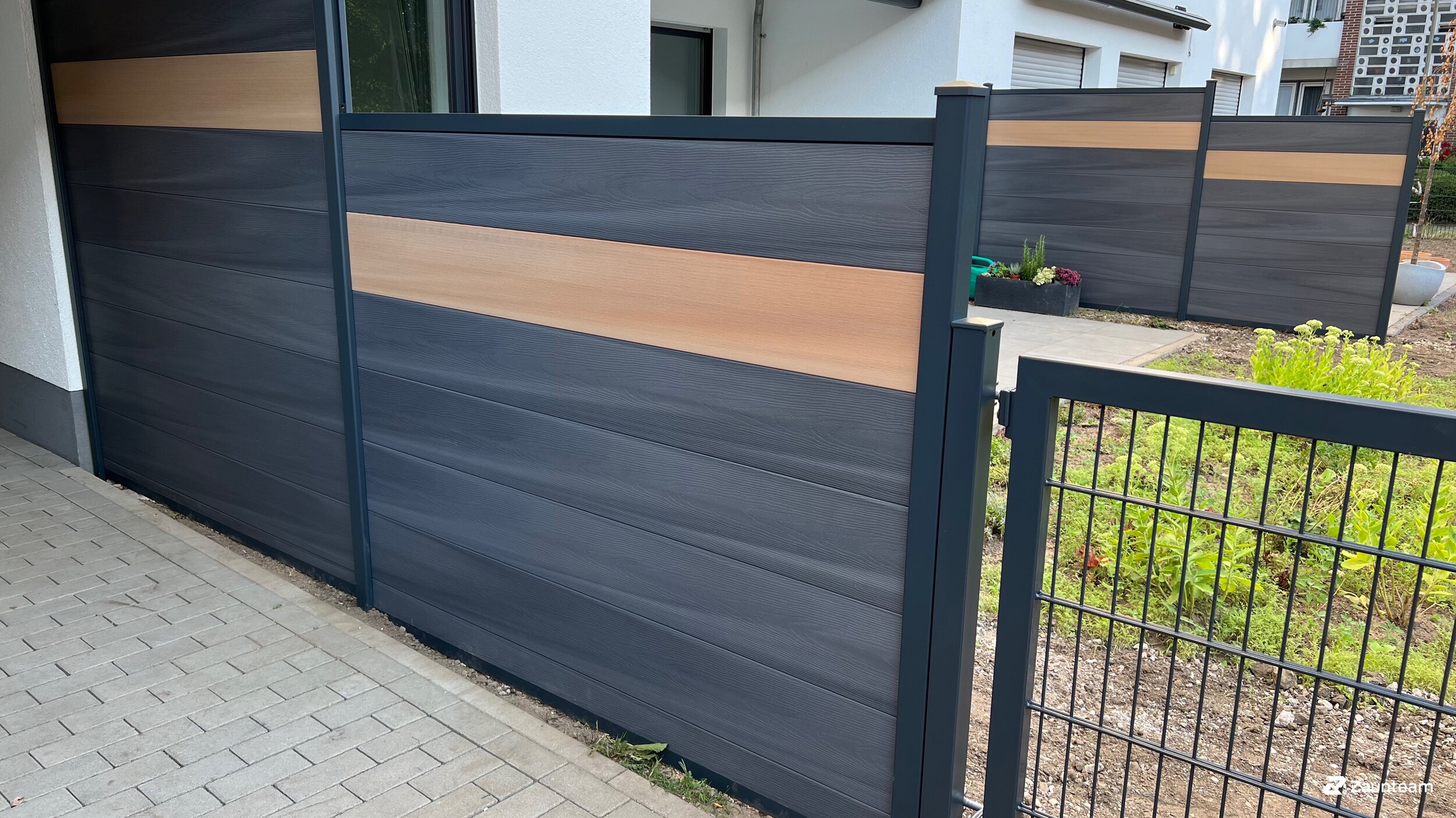 Kunststoff Sichtschutz aus dem 2022 in 42799 Leichlingen Deutschland von Franchise AG.