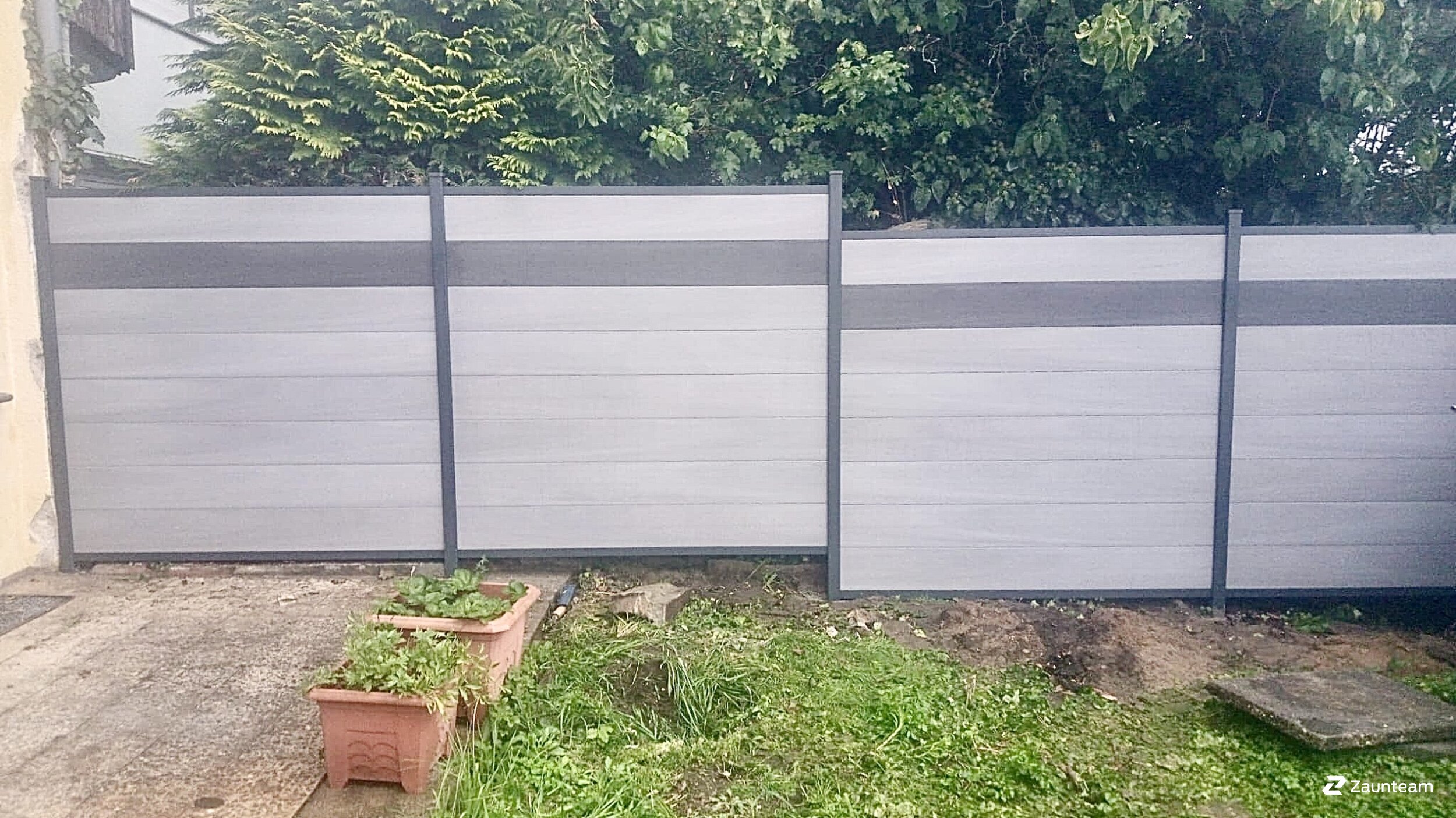 Kunststoff Sichtschutz aus dem 2024 in 51377 Leverkusen Deutschland von Franchise AG.