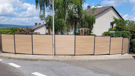 Kunststoff Sichtschutz aus dem 2022 in 55595 Hüffelsheim Deutschland von Zaunteam Hunsrück-Nahe.