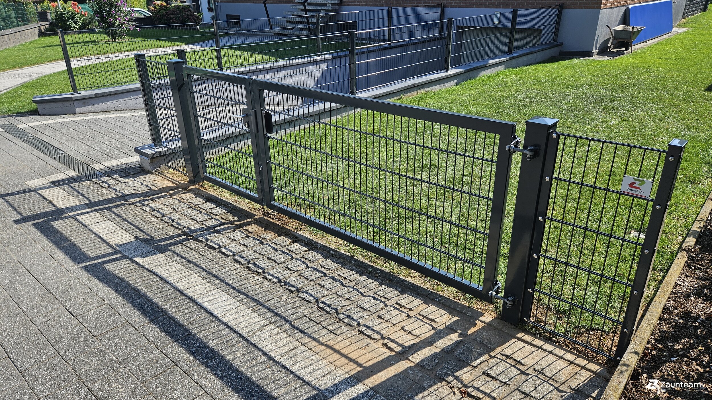 Doppelstabmattenzaun aus dem 2024 in 55559 Bretzenheim Deutschland von Zaunteam Hunsrück-Nahe.