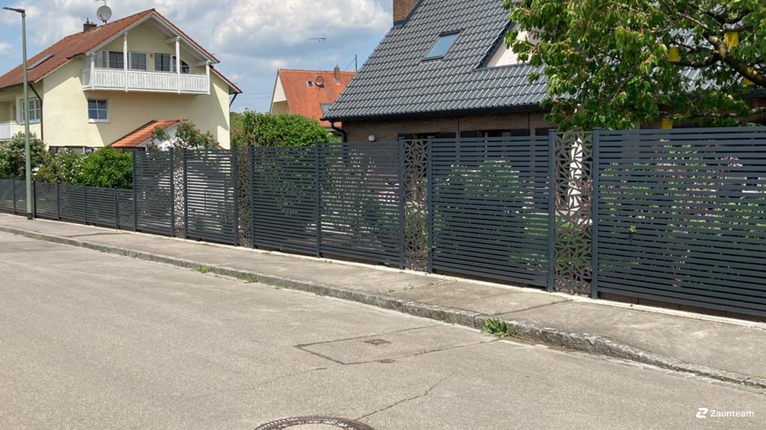 Aluminium Sichtschutz aus dem 2022 in 86356 Täfertingen Deutschland von Zaunteam Schwaben-Nord.