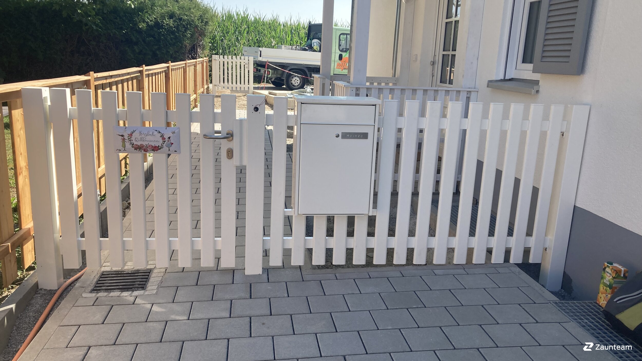 Aluzaun aus dem 2022 in 86169 Augsburg Deutschland von Zaunteam Schwaben-Nord.