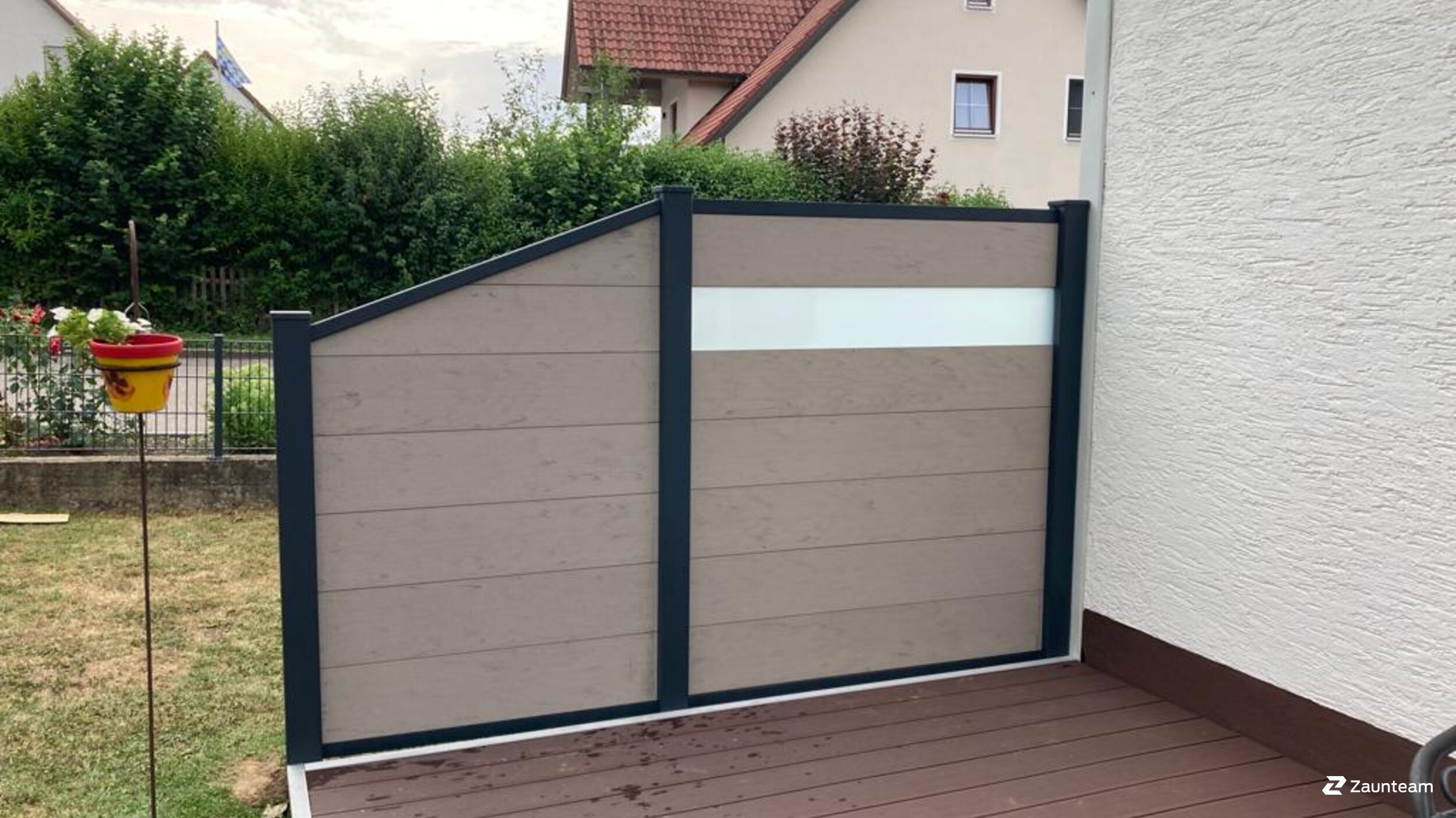 Kunststoff Sichtschutz aus dem 2022 in 86554 Pöttmes Deutschland von Zaunteam Schwaben-Nord.