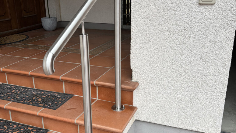 Geländer und Handläufe aus dem 2024 in 86508 Rehling Deutschland von Zaunteam Schwaben-Nord.