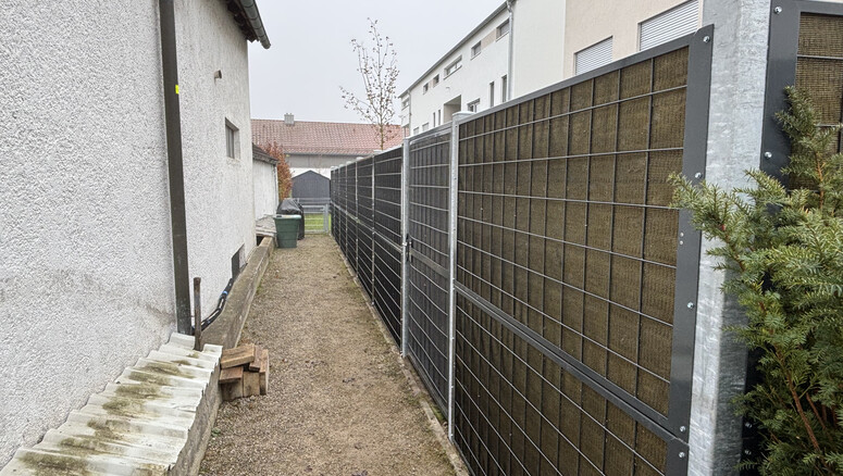 Lärmschutzzaun aus dem 2025 in 86444 Affing Deutschland von Zaunteam Schwaben-Nord.