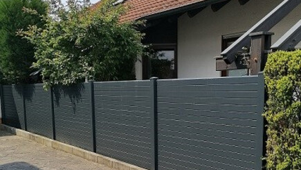 Aluminium Sichtschutz aus dem 2022 in 67112 Mutterstadt Deutschland von Franchise AG.