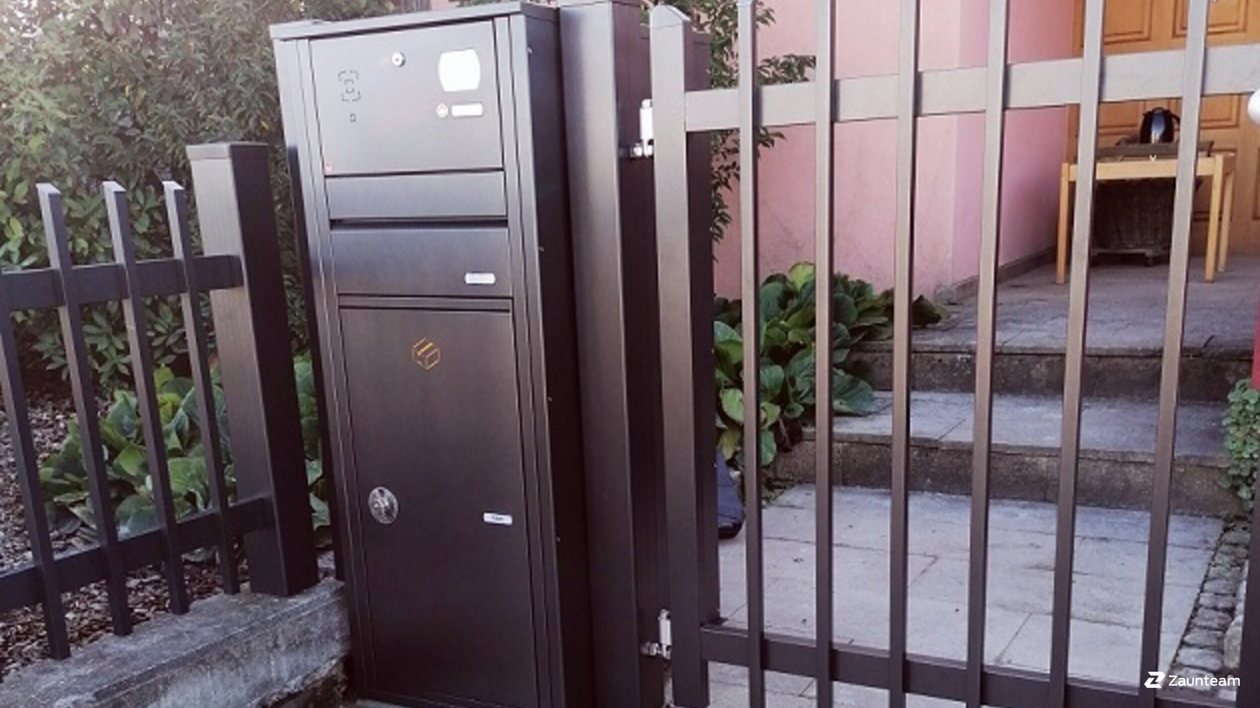 Aluzaun aus dem 2022 in 67105 Schifferstadt Deutschland von Franchise AG.