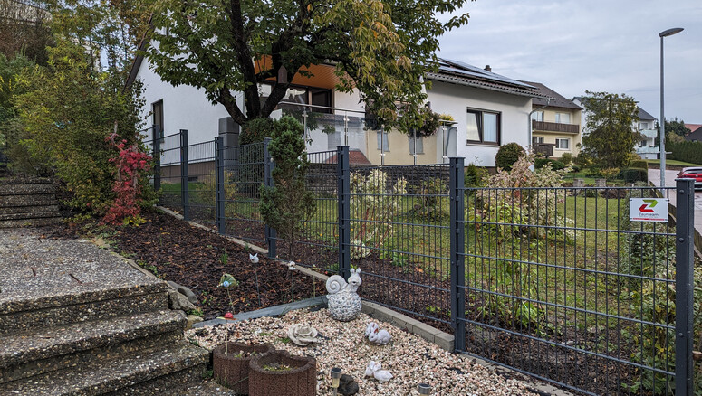Clôture en panneau double fil de 2024 à 74405 Gaildorf Allemagne de Zaunteam Schwäbisch Hall.