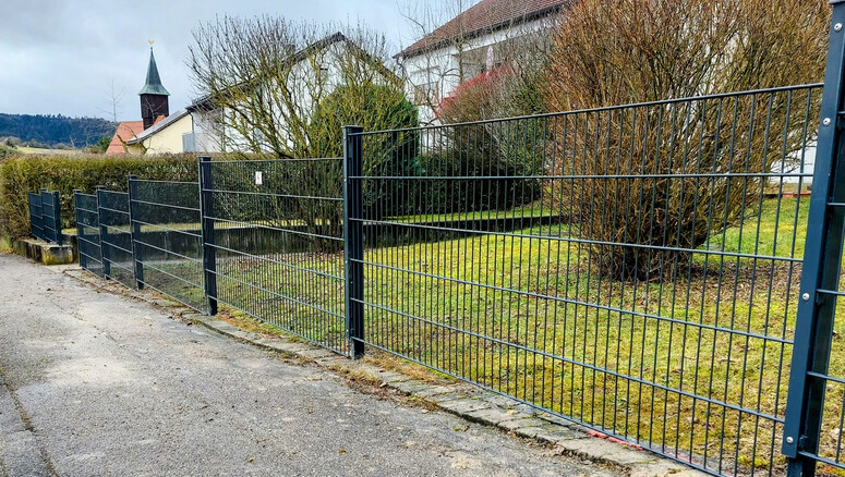 Doppelstabmattenzaun aus dem 2026 in 74405 Gaildorf Deutschland von Zaunteam Schwäbisch Hall.