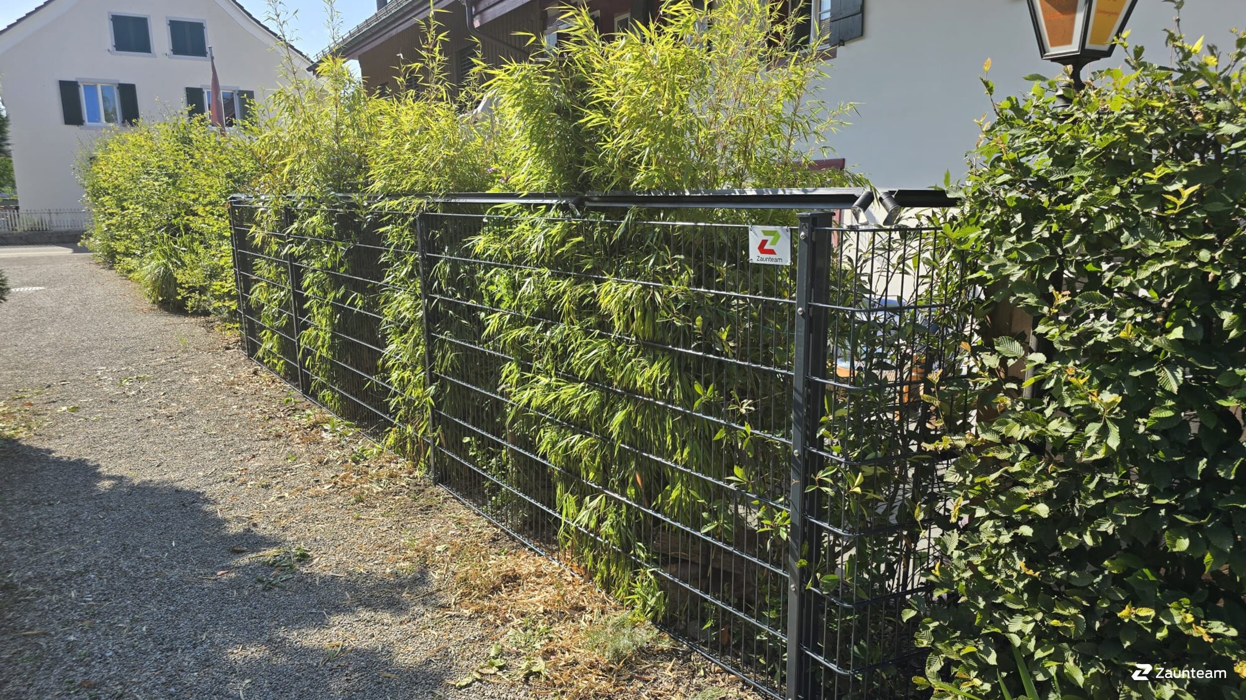 Doppelstabmattenzaun aus dem 2026 in 8500 Frauenfeld Schweiz von Zaunteam Toggenburg.