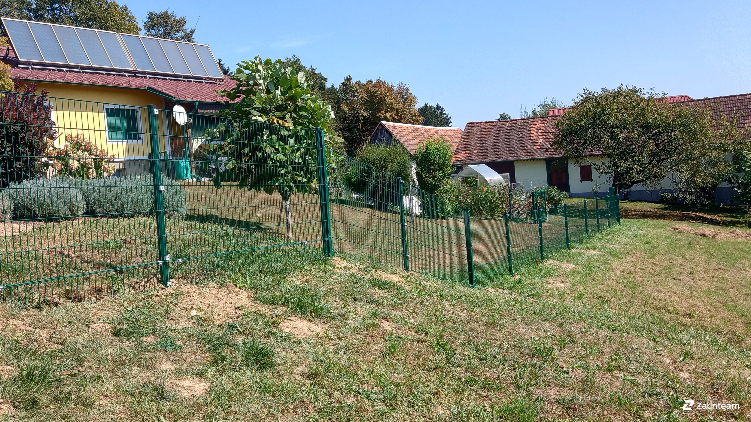 Clôture en panneau double fil de 2023 à 8313 Breitenfeld an der Rittschein Autriche de Zaunteam Oststeiermark.