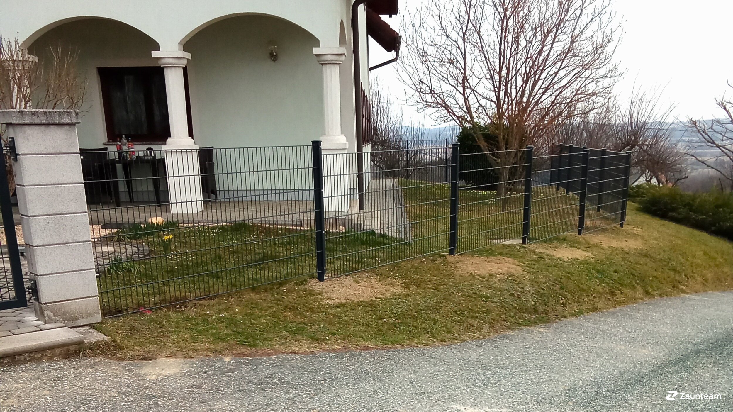 Doppelstabmattenzaun aus dem 2025 in 8382 Mogersdorf Österreich von Zaunteam Oststeiermark.