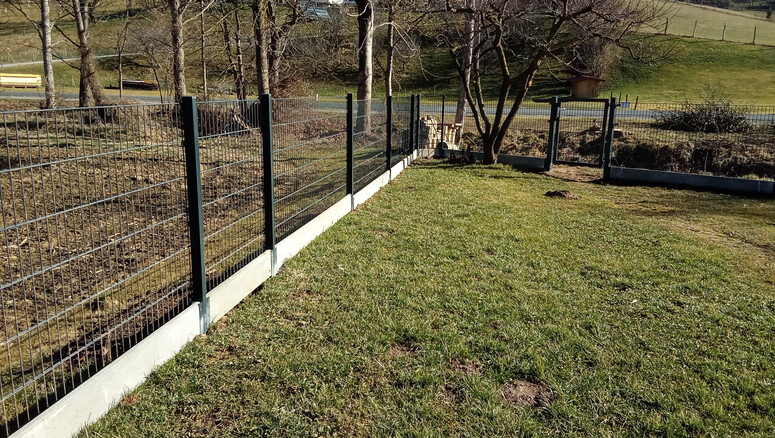 Doppelstabmattenzaun aus dem 2025 in 8230 Hartberg Österreich von Zaunteam Oststeiermark.