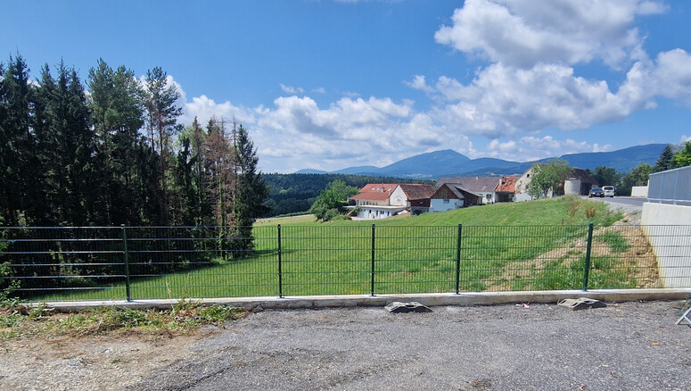 Doppelstabmattenzaun aus dem 2026 in 8160 Weiz Österreich von Zaunteam Oststeiermark.