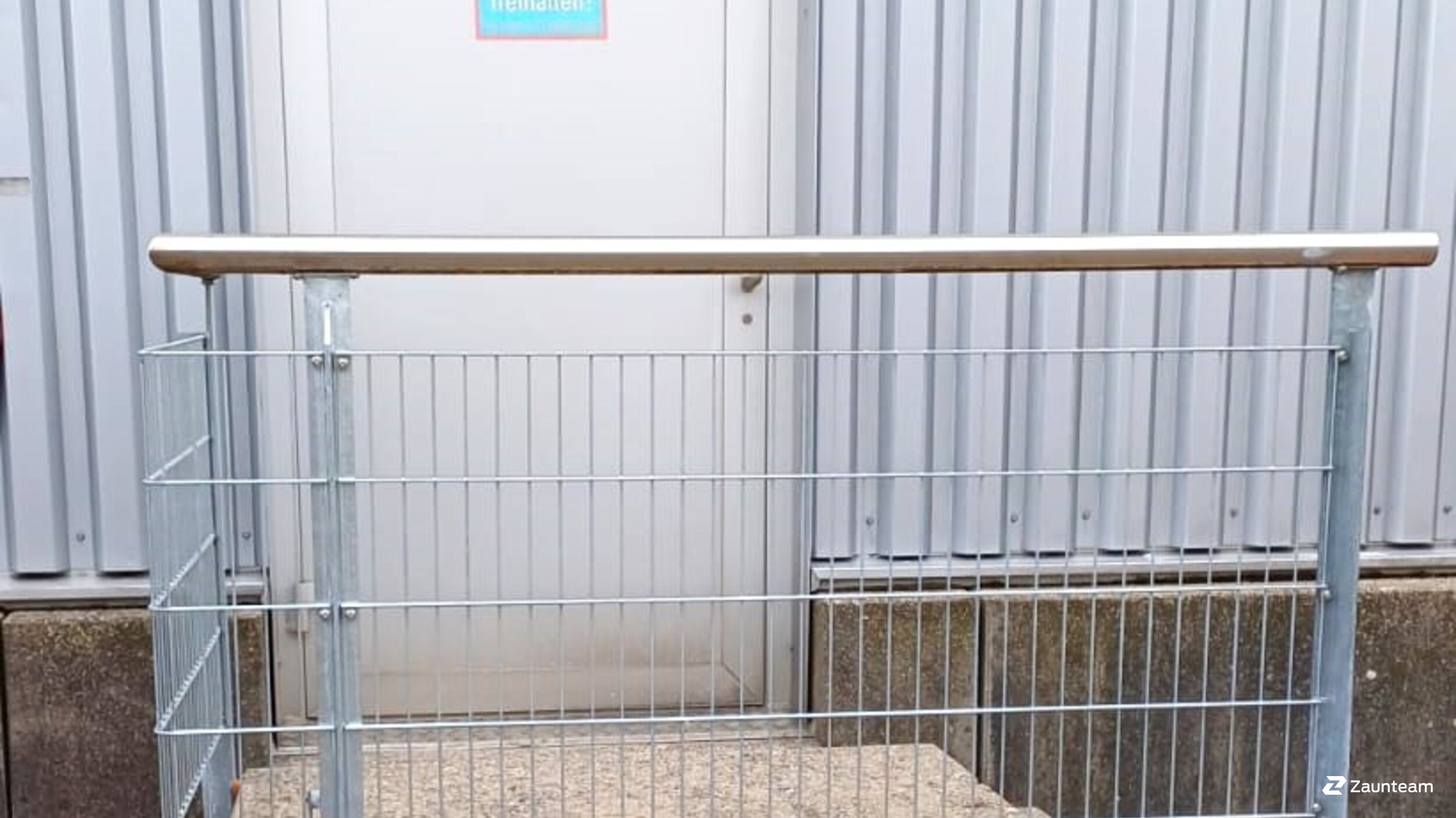 Garde-corps et main-courantes de 2024 à 8050 Zürich Suisse de Zaunteam Zürich.