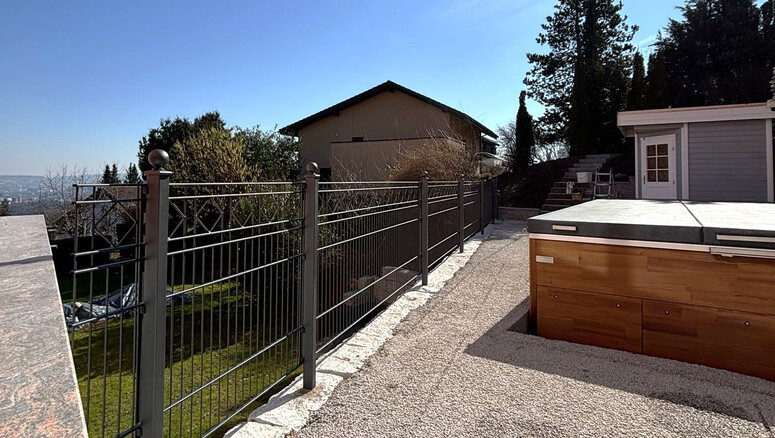 Decorzaun aus dem 2025 in 8962 Bergdietikon Schweiz von Zaunteam Zürich.