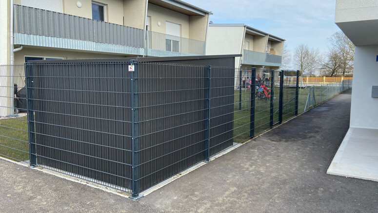 Clôture en panneau double fil de 2025 à 3362 Mauer- Öhling  Autriche de Zaunteam Haunschmid.