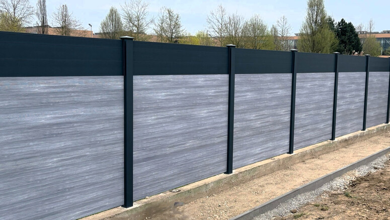 Aluminium Sichtschutz aus dem 2026 in 4642 Sattledt Österreich von Zaunteam Haunschmid.