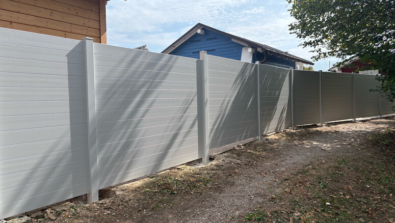 Aluminium Sichtschutz aus dem 2026 in 3300 Amstetten Österreich von Zaunteam Haunschmid.