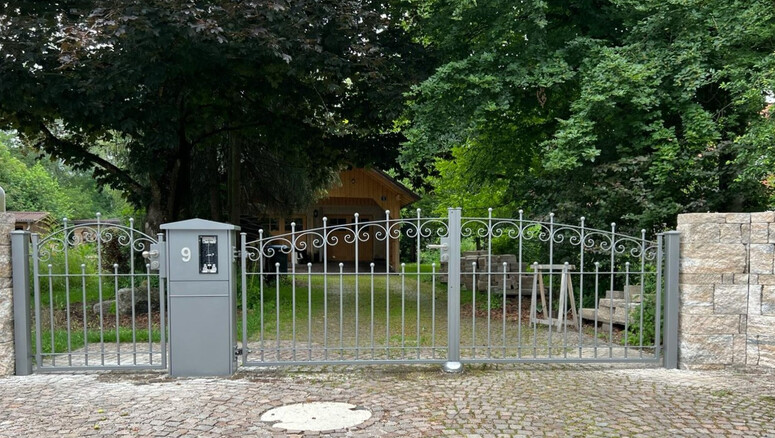Klassikzaun aus dem 2024 in 85669 Pastetten Deutschland von Zaunteam München-Ost.