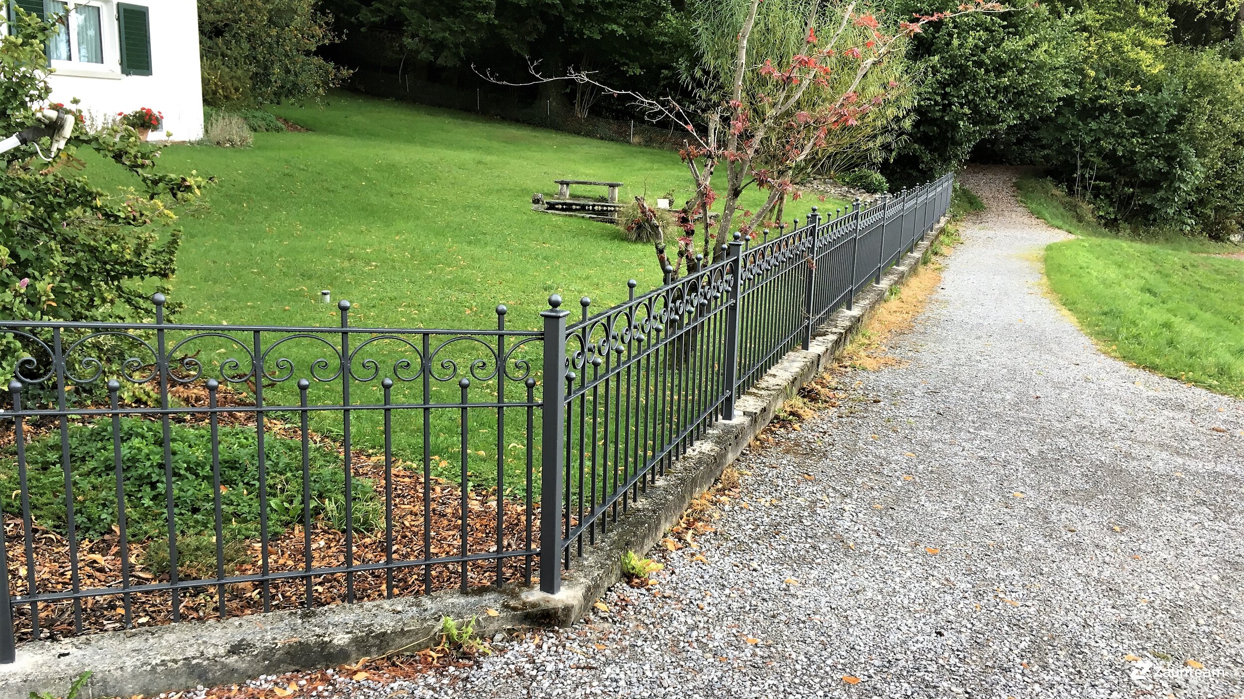 Klassikzaun aus dem 2018 in 8340 HInwil Schweiz von Zaunteam Zürich Oberland.