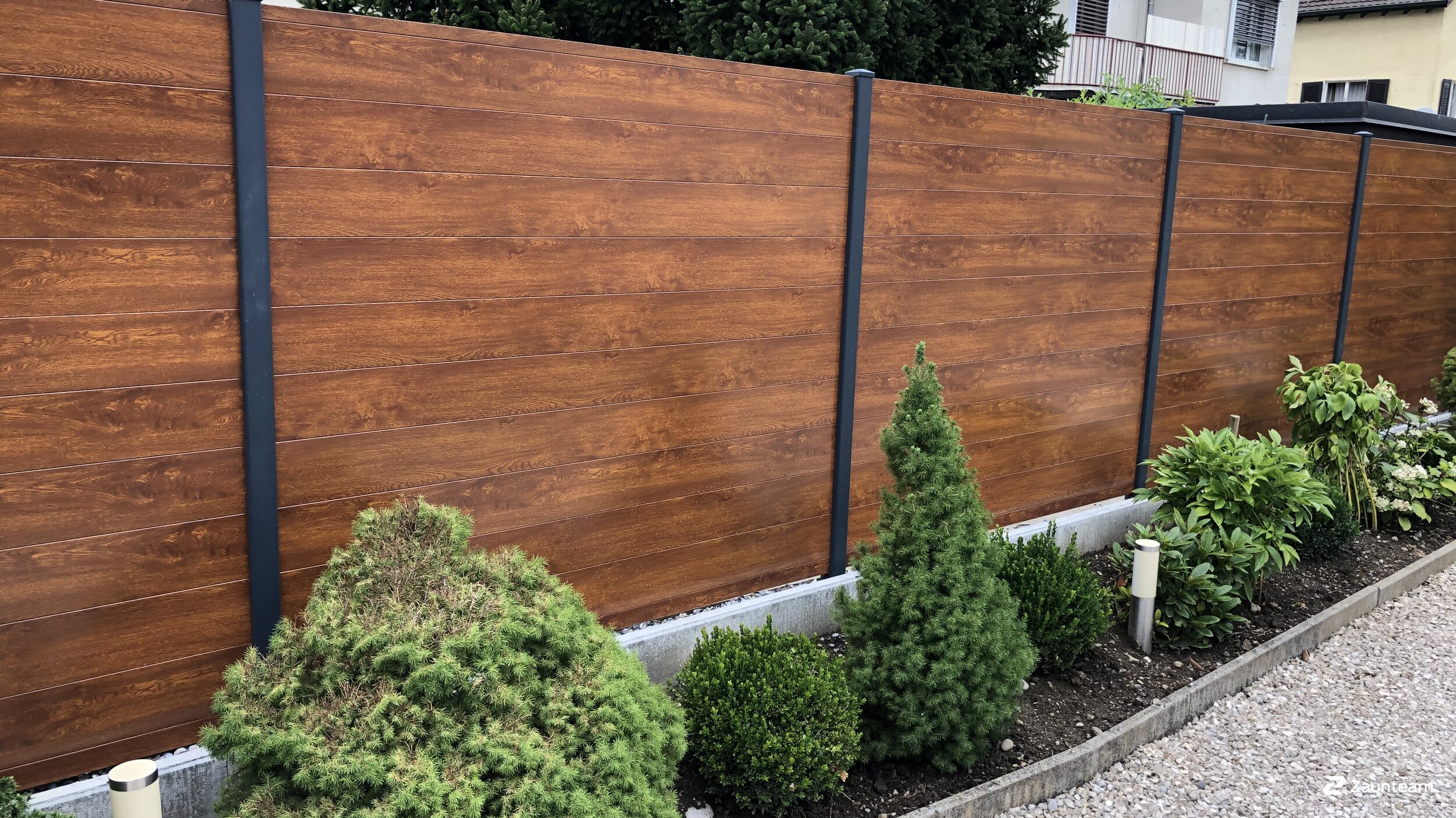 Aluminium Sichtschutz aus dem 2019 in 8050 Oerlikon Schweiz von Zaunteam Zürich Oberland.