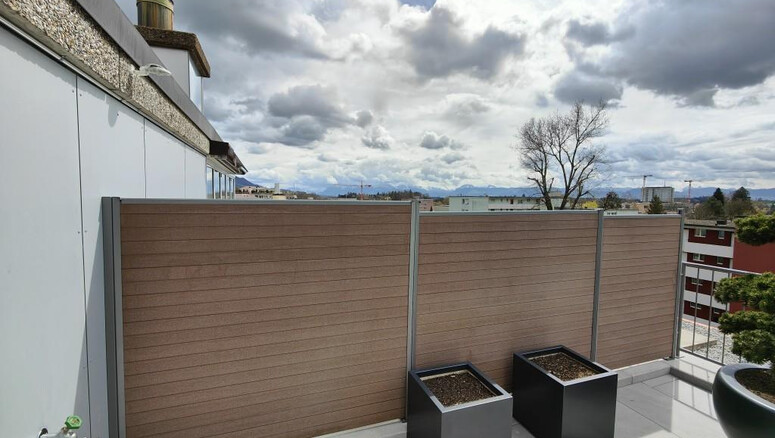 WPC Sichtschutz aus dem 2023 in 8620 Wetzikon Schweiz von Zaunteam Zürich Oberland.