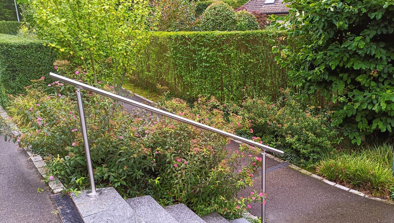 Garde-corps et main-courantes de 2025 à 8700 Küsnacht Suisse de Zaunteam Zürich Oberland.