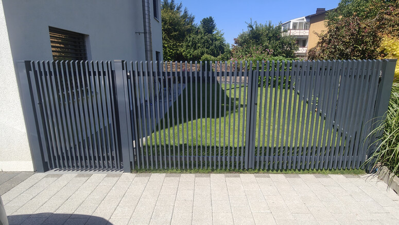 Clôture en aluminium de 2025 à 8712 Stäfa Suisse de Zaunteam Zürich Oberland.