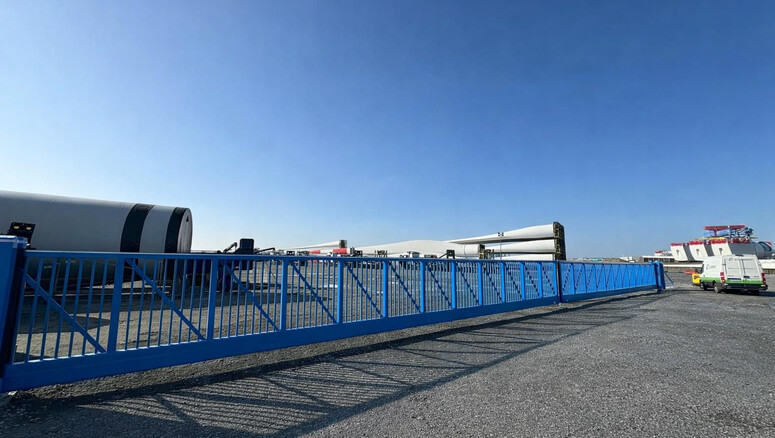 Automatische Tore aus dem 2026 in 27474 Cuxhaven Deutschland von Zaunteam Stade-Geestland.