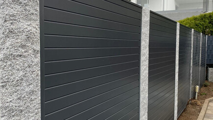 Aluminium Sichtschutz aus dem 2019 in 8248 Uhwiesen Schweiz von Zaunteam Neftenbach.