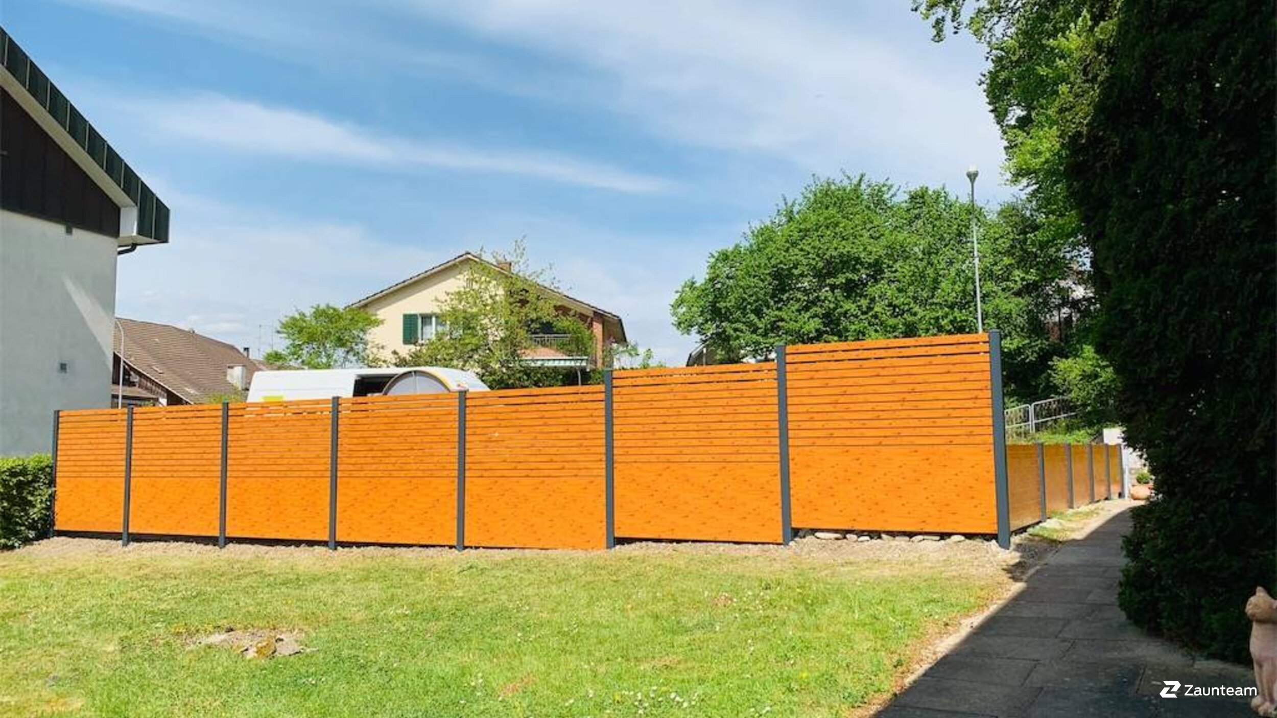 Aluminium Sichtschutz aus dem 2020 in 8422 Pfungen Schweiz von Zaunteam Neftenbach.