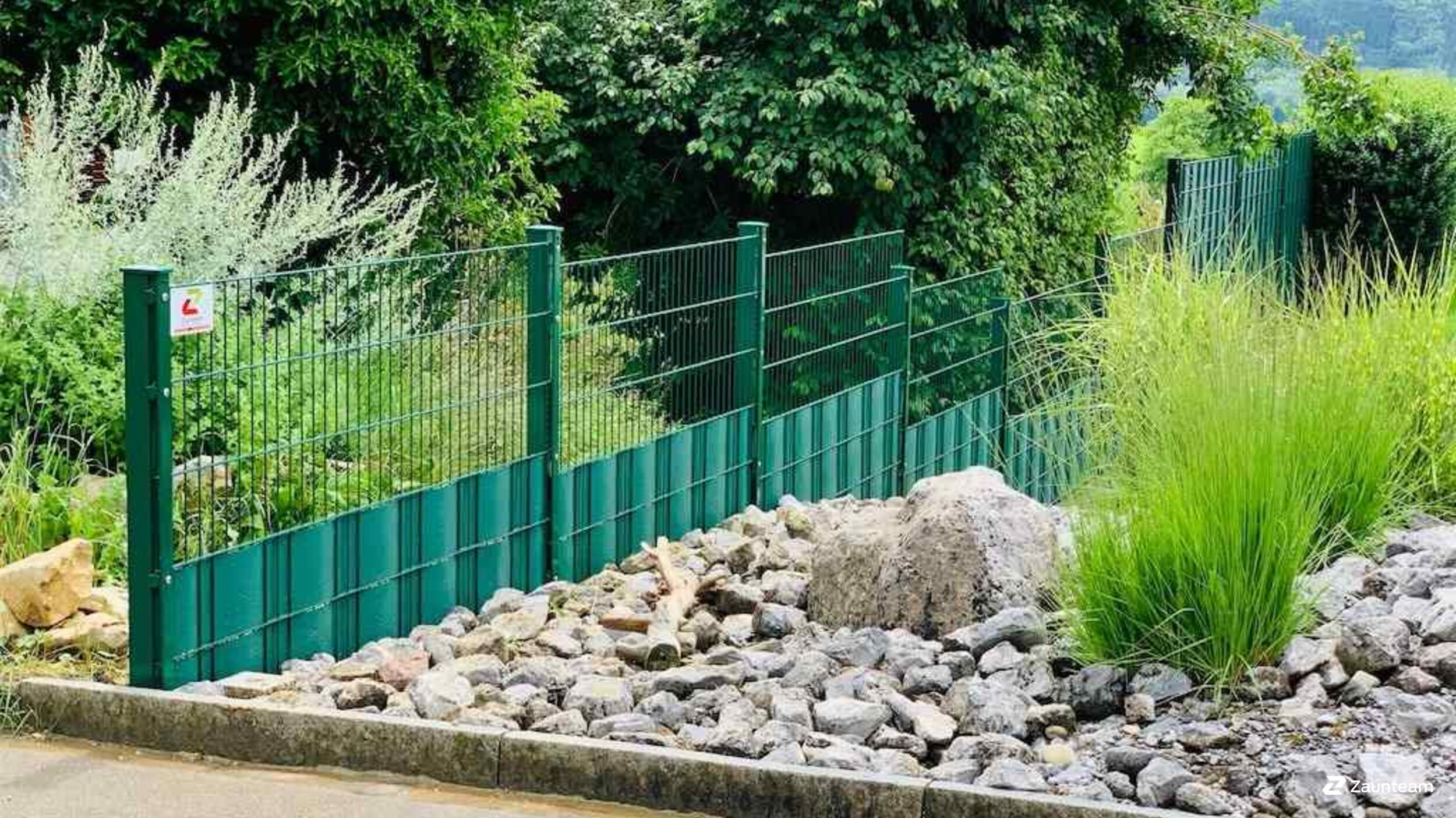 Flecht Sichtschutz aus dem 2021 in 8224 Löhningen Schweiz von Zaunteam Neftenbach.