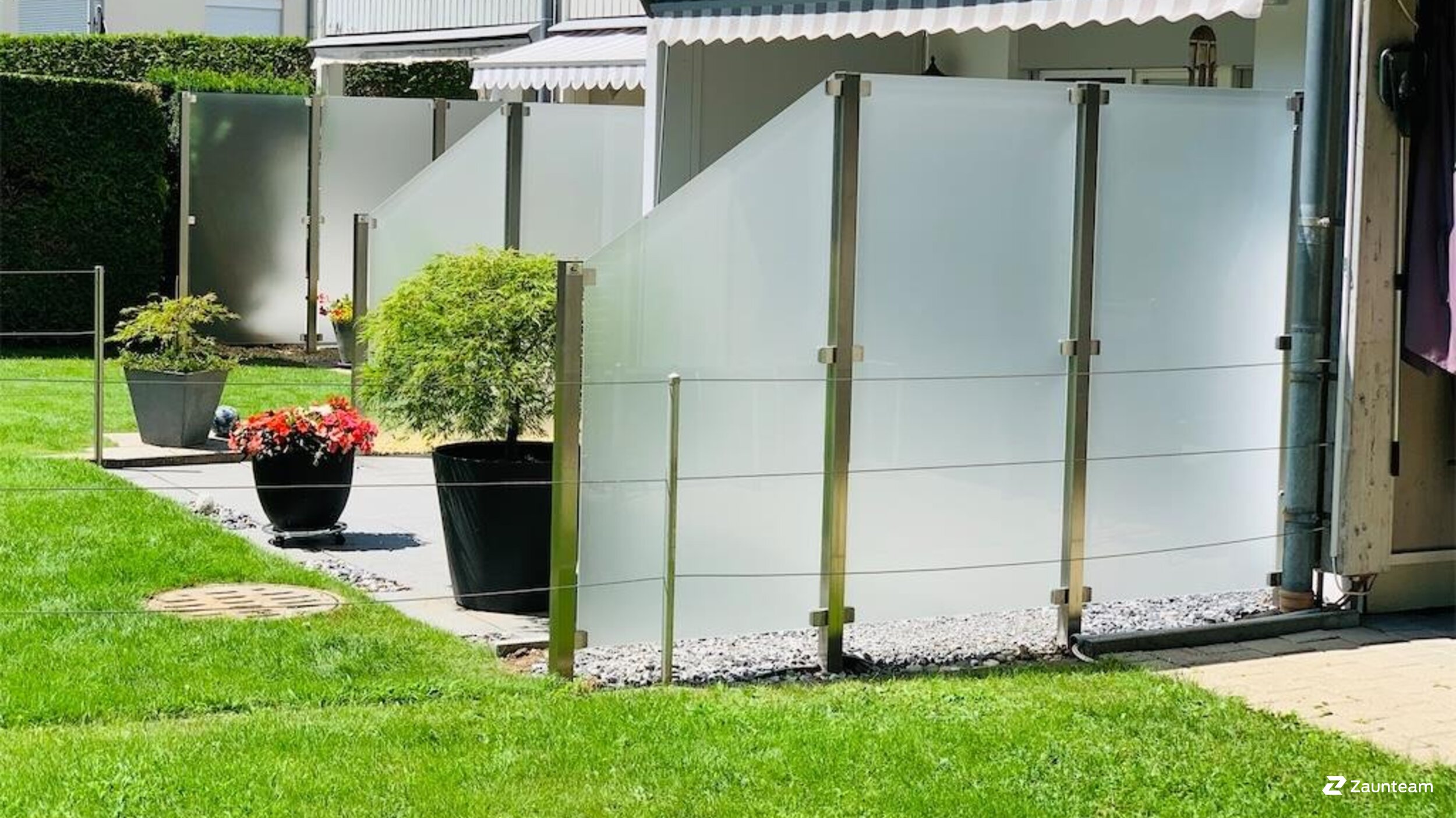 Glas Sichtschutz aus dem 2021 in 8306 Brüttisellen Schweiz von Zaunteam Neftenbach.