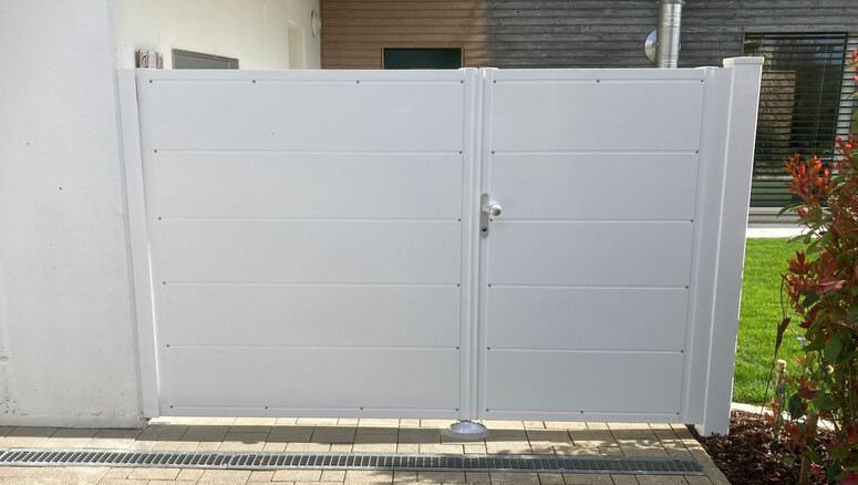 Aluminium Sichtschutz aus dem 2024 in 8225 Siblingen Schweiz von Zaunteam Neftenbach.