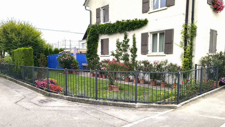 Klassikzaun aus dem 2025 in 8413 Neftenbach  Schweiz von Zaunteam Neftenbach.