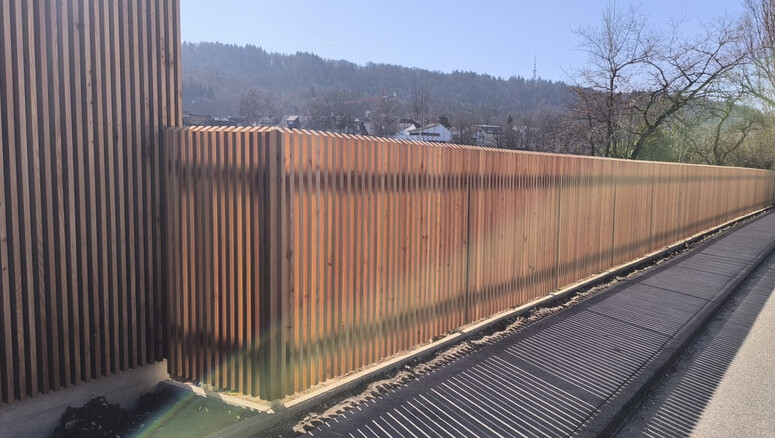 Holz Sichtschutz aus dem 2025 in 8238 Büsingen Schweiz von Zaunteam Neftenbach.