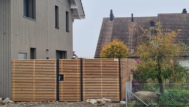 Lärmschutzzaun aus dem 2025 in 8412 Aesch Schweiz von Zaunteam Neftenbach.