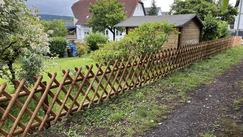Jäger-, Scheren-, Kreuzzaun aus dem 2025 in 63571 Gelnhausen Hailer Deutschland von Zaunteam Main-Kinzig.