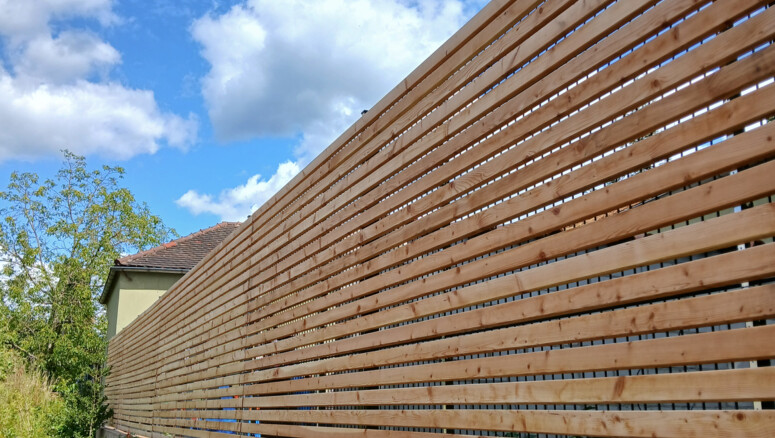 Holz Sichtschutz aus dem 2025 in 77815 Bühl Deutschland von Zaunteam Baden-Baden.