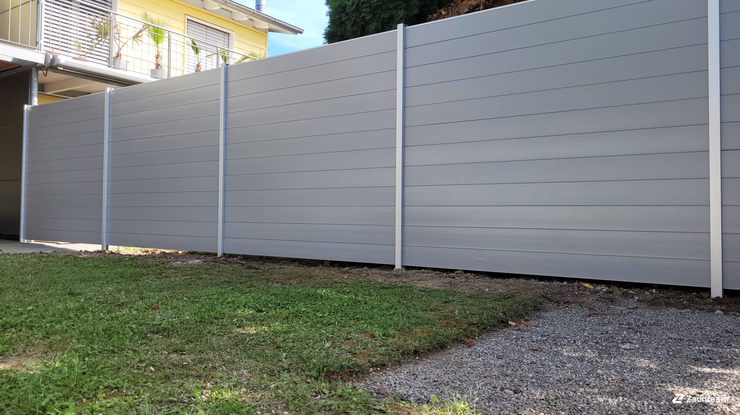 Protection brise-vue en aluminium de 2022 à 8587 Oberaach Suisse de Zaunteam Thurgau AG.