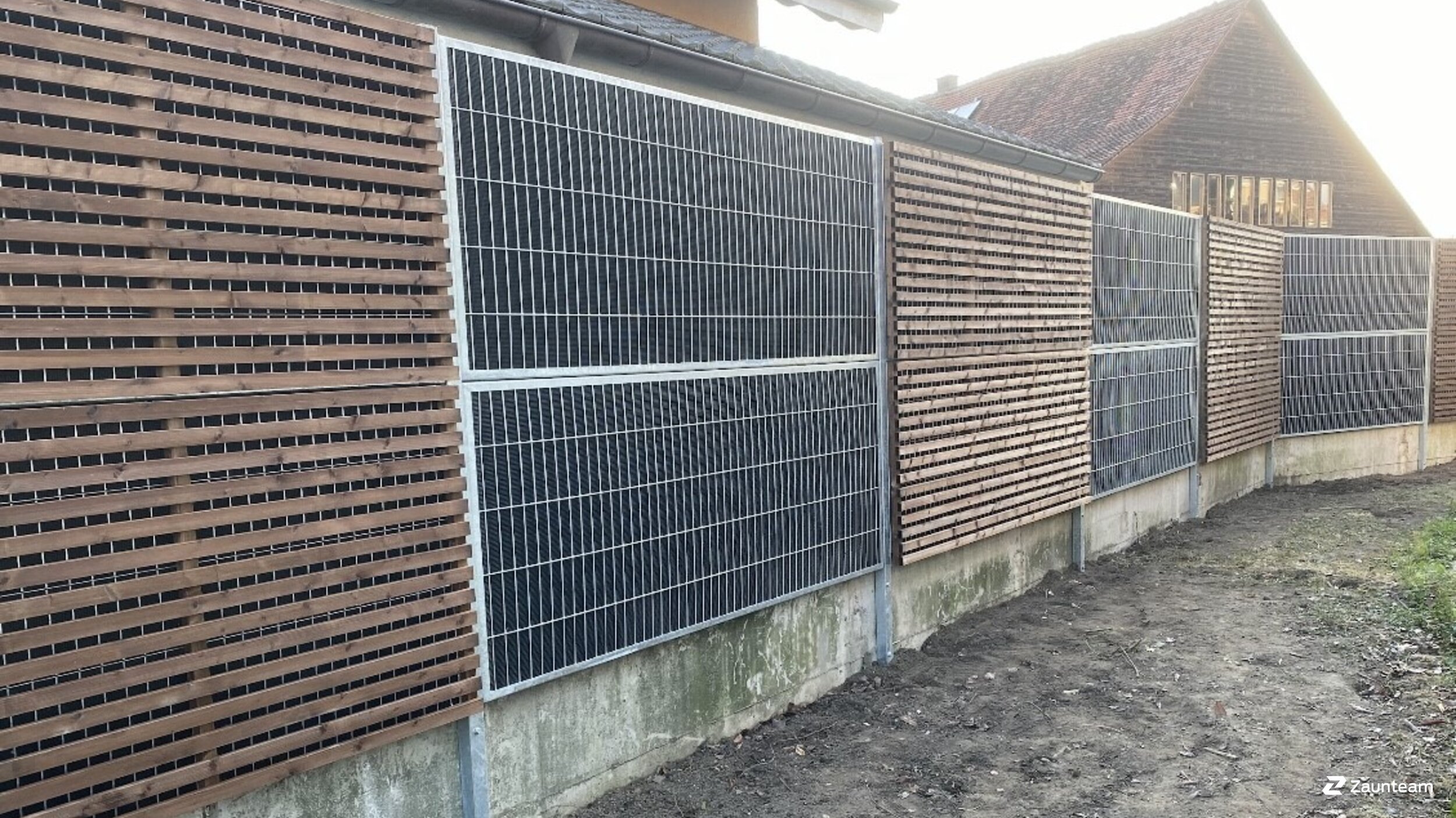 Lärmschutzzaun aus dem 2024 in 1462 Yvonand Schweiz von Swissclôture Nord Vaudois.