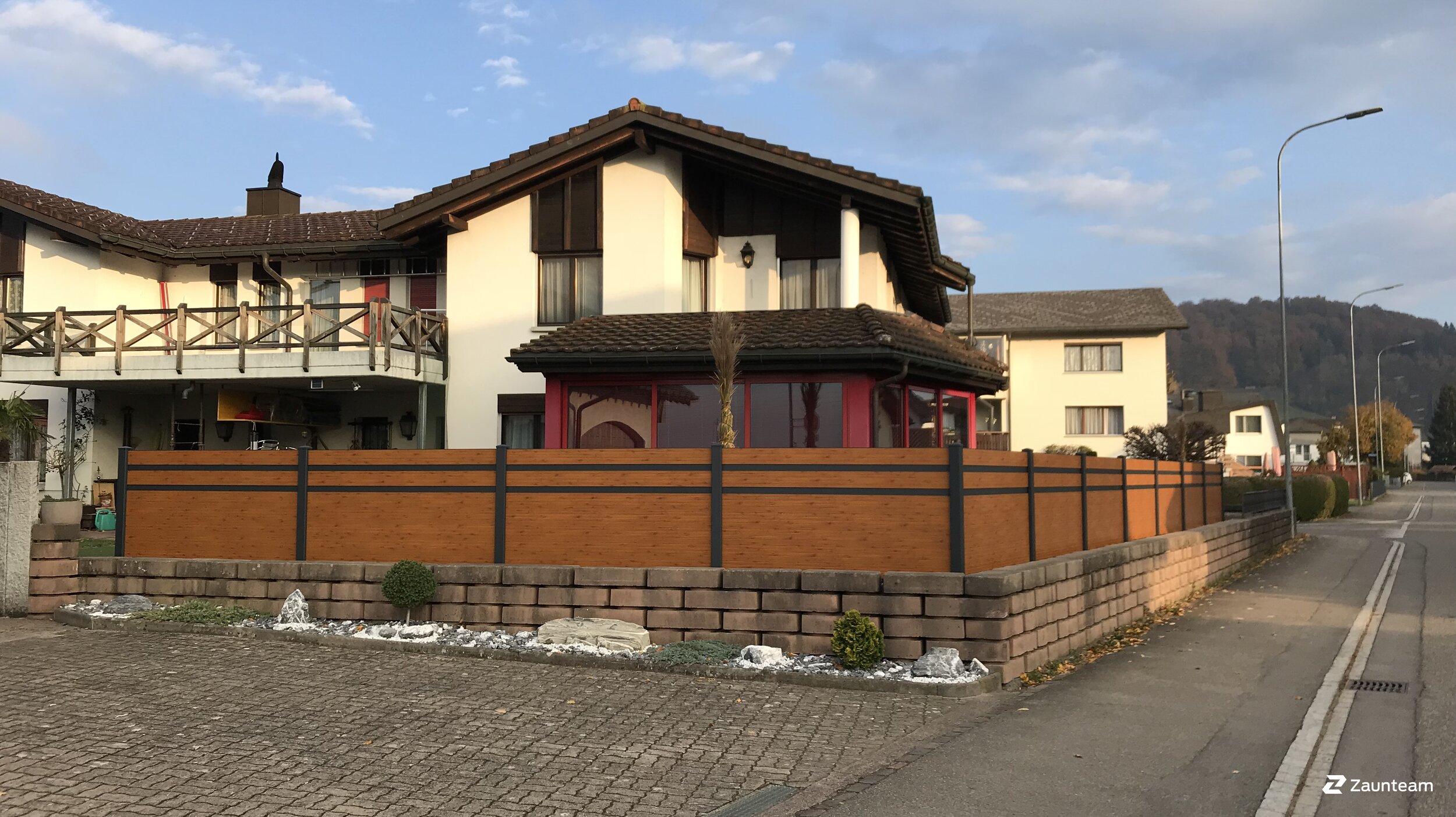 Aluminium Sichtschutz aus dem 2018 in 8856 Tuggen Schweiz von Zaunteam Linth.