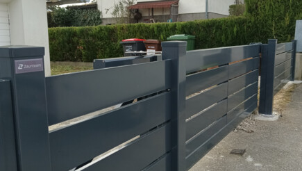 Aluminium Sichtschutz aus dem 2024 in 2732 Würflach Österreich von Zaunteam Schneebergland.