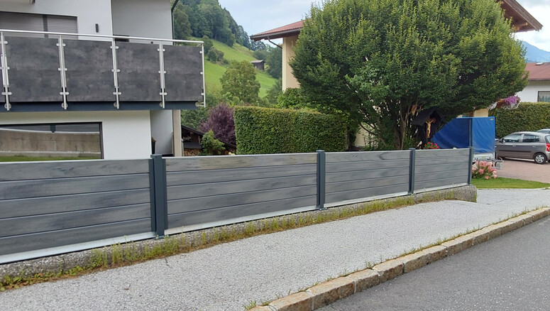 WPC Sichtschutz aus dem 2024 in 6314 Niederau Österreich von Zaunteam Tirol Unterland.