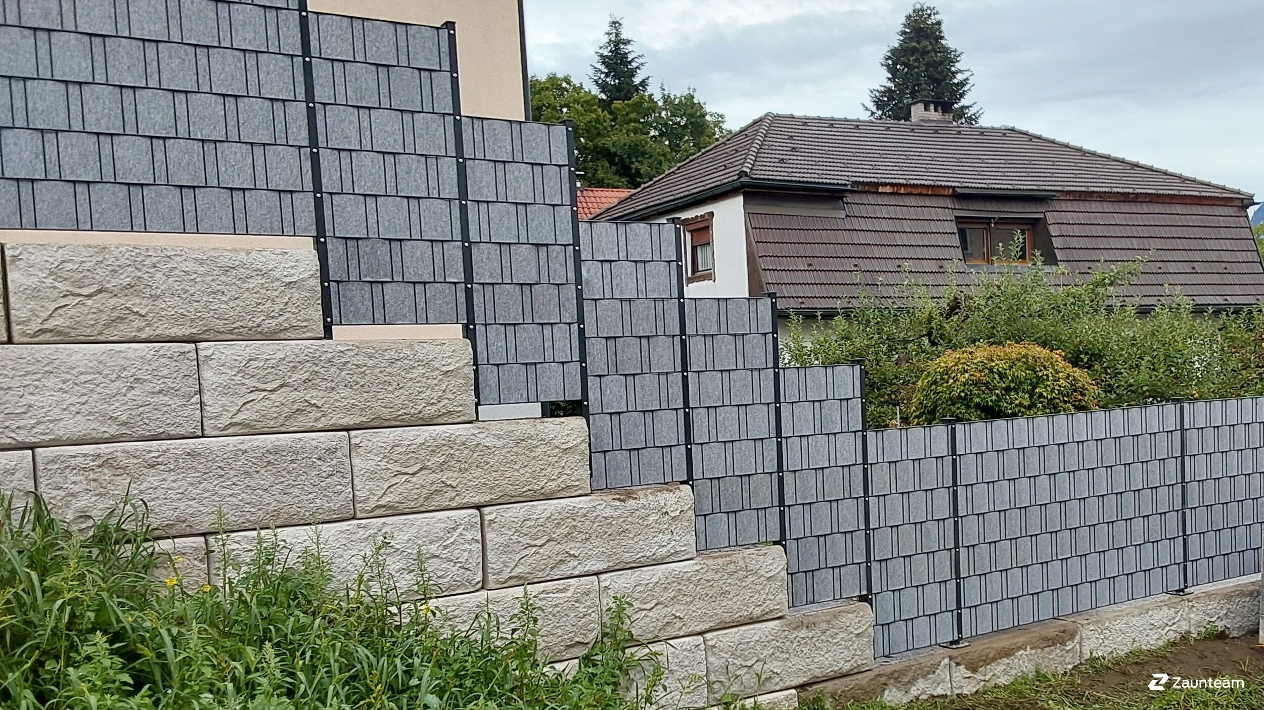 Flecht Sichtschutz aus dem 2026 in 6330 Kufstein Österreich von Zaunteam Tirol Unterland.